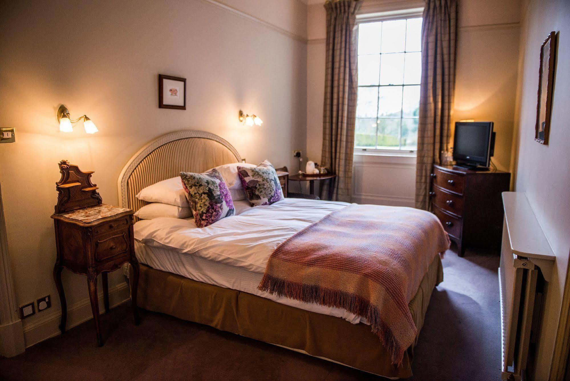 The Elms Hotel & Spa Abberley エクステリア 写真